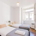 Chiado 2 Bedroom Elegant リスボン