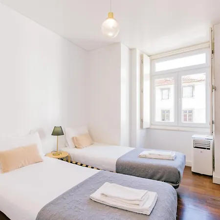 Chiado 2 Bedroom Elegant 리스본