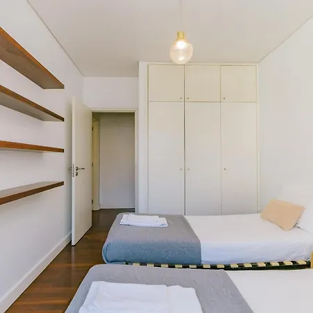 아파트 Chiado 2 Bedroom Elegant