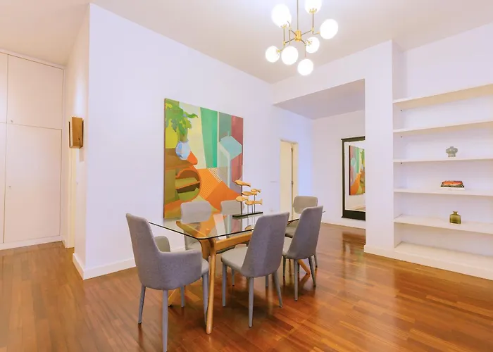 Chiado 2 Bedroom Elegant * Lisboa