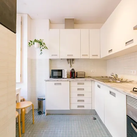 Chiado 2 Bedroom Elegant 公寓 *
